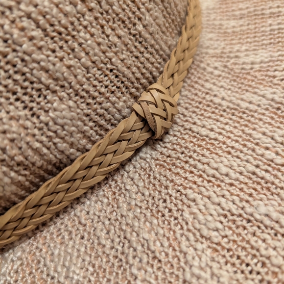 Macchia di Ruggine Blush Pink Fedora hat - Picture 3 of 6